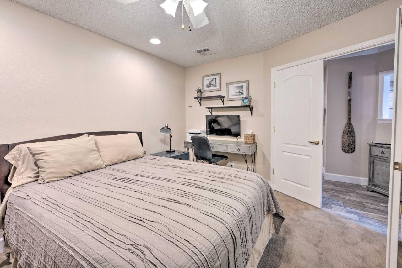 Lake Havasu Condo With Pool Access 1 Block To Beach Lake Havasu City Dış mekan fotoğraf