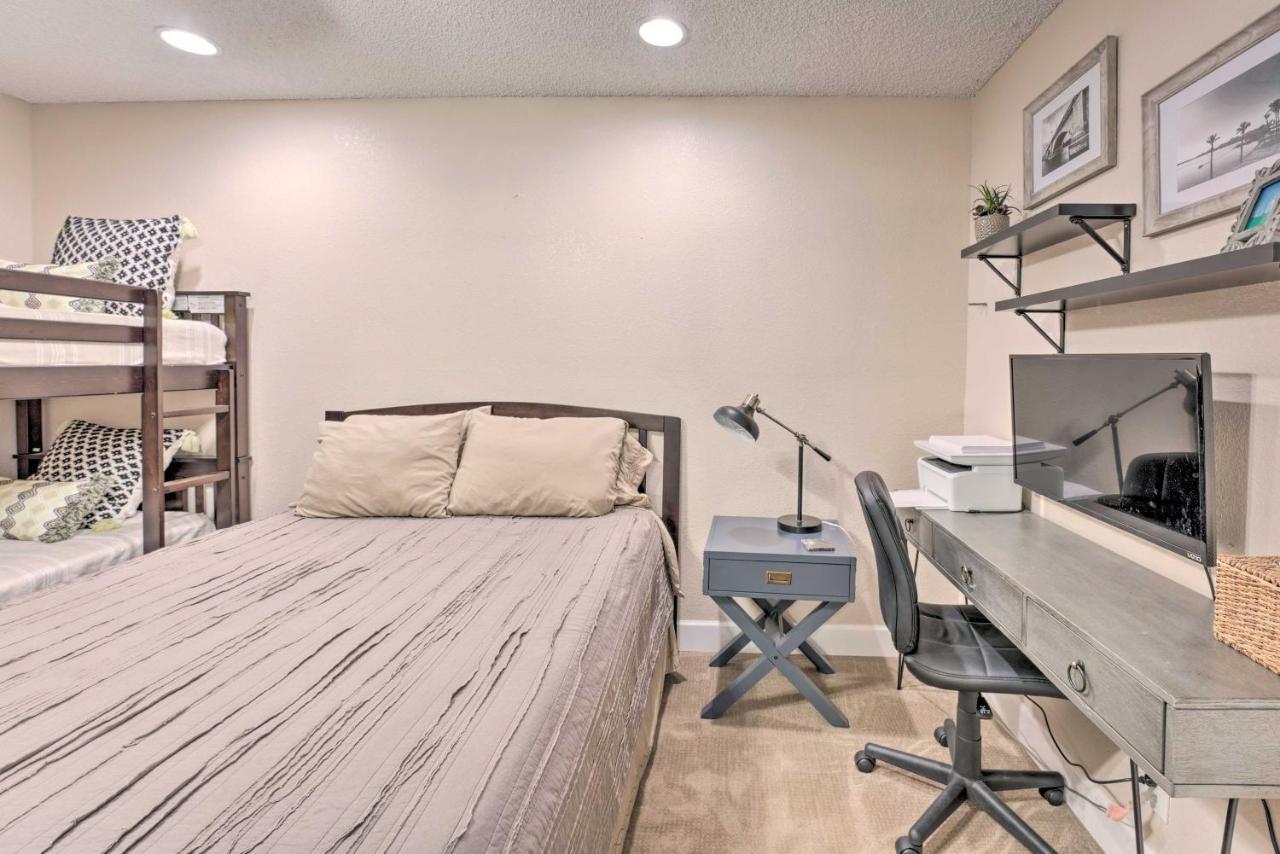 Lake Havasu Condo With Pool Access 1 Block To Beach Lake Havasu City Dış mekan fotoğraf
